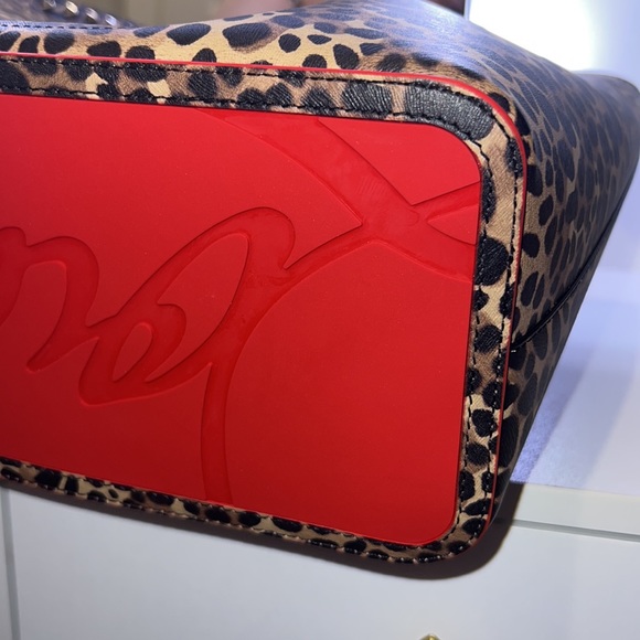 Christian Louboutin cabarock large calf Madagascar - Picture 8 of 13